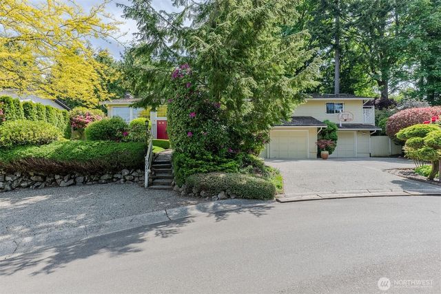 8017 47th Place W, Mukilteo, WA 98275