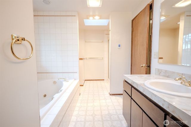 8017 47th Place W, Mukilteo, WA 98275