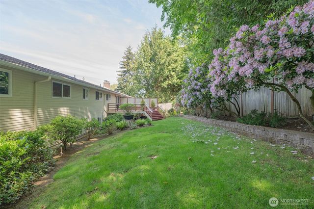 8017 47th Place W, Mukilteo, WA 98275