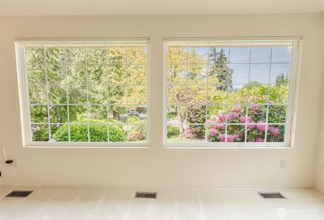 8017 47th Place W, Mukilteo, WA 98275
