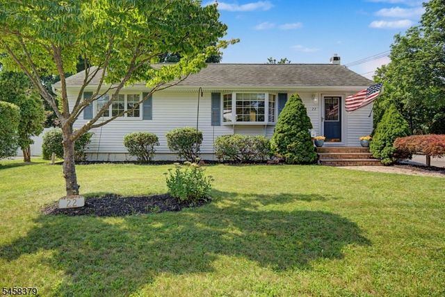 22 Carol Dr, Roxbury Twp., NJ 07876
