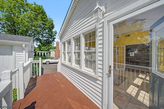 22 Carol Dr, Roxbury Twp., NJ 07876