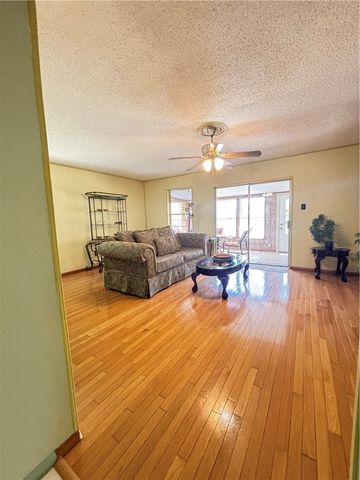 3405 Tahiti Dr, Corpus Christi, TX 78418