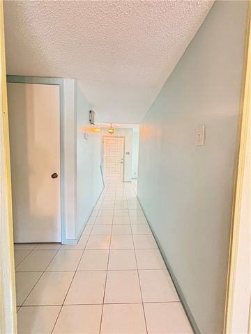 3405 Tahiti Dr, Corpus Christi, TX 78418