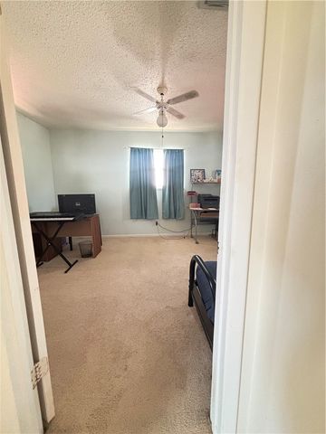 3405 Tahiti Dr, Corpus Christi, TX 78418