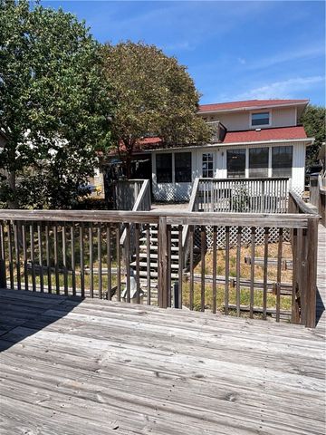 3405 Tahiti Dr, Corpus Christi, TX 78418