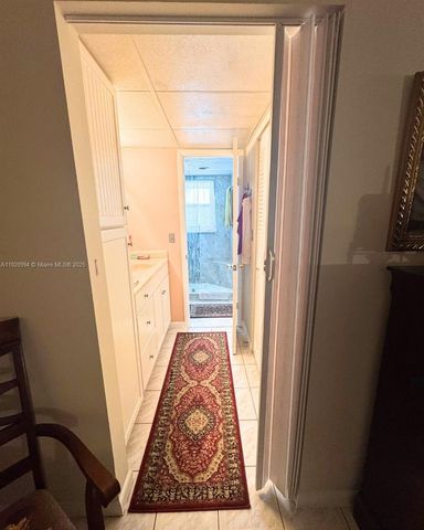 7787 Golf Cir Dr 106, Margate, FL 33063