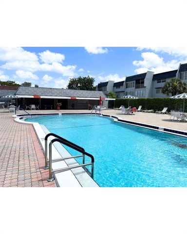 7787 Golf Cir Dr 106, Margate, FL 33063