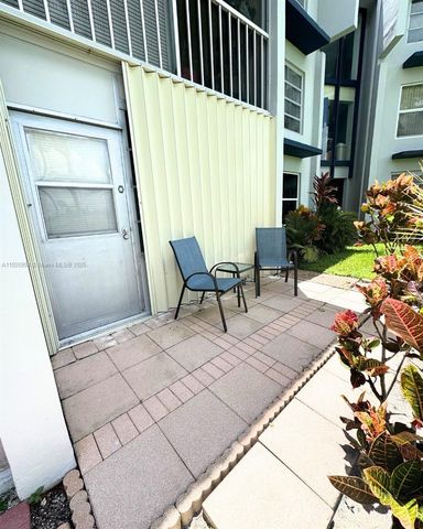 7787 Golf Cir Dr 106, Margate, FL 33063