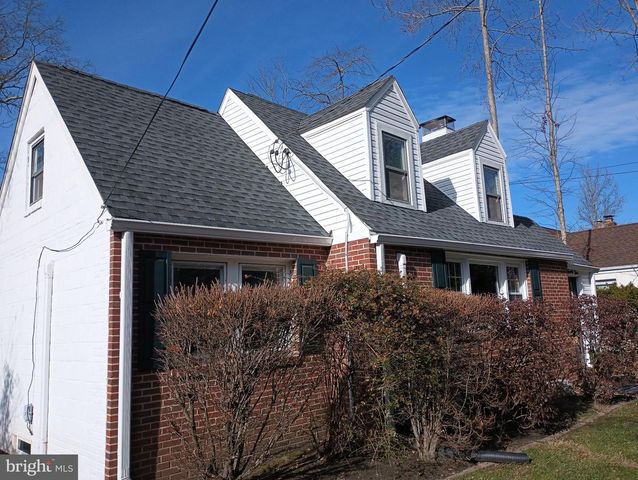 24 SCOTT AVE, Princeton Junction, NJ 08550