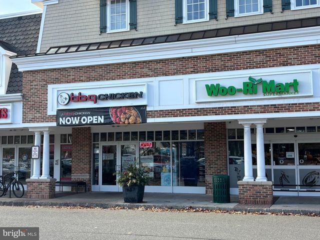 24 SCOTT AVE, Princeton Junction, NJ 08550