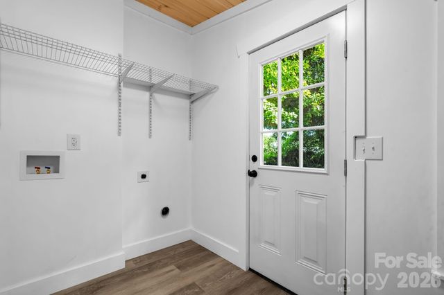 160 Green Street, Rutherford College, NC 28612