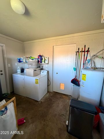 4818 W BEVERLY Lane, Glendale, AZ 85306