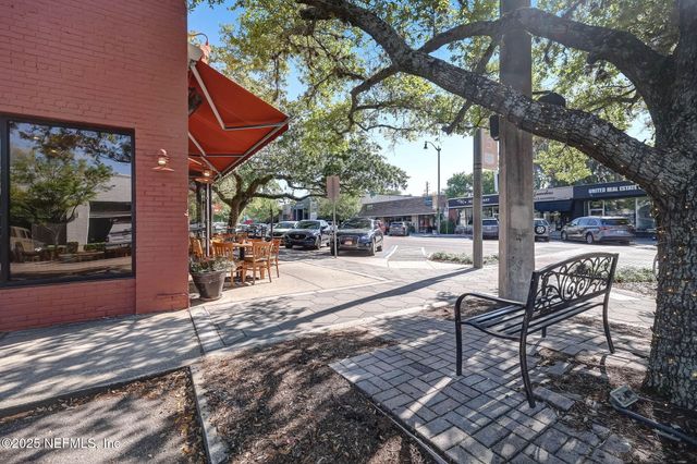 1825 ELIZABETH Place, Jacksonville, FL 32205