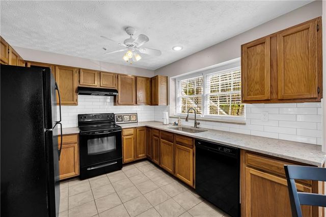 3088 Camden Way, Alpharetta, GA 30005