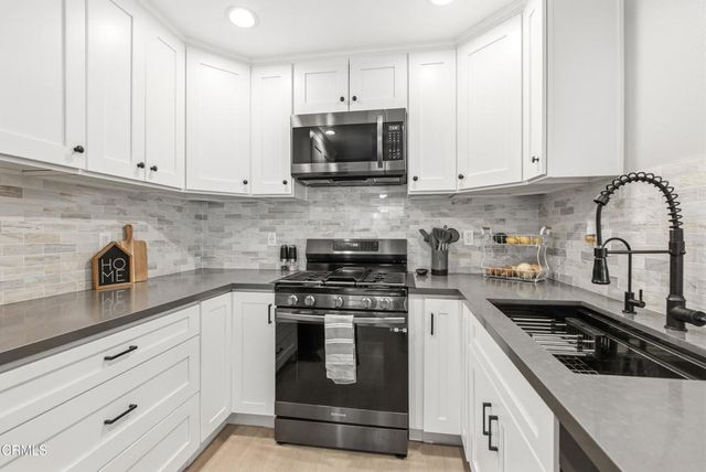 1428 Ramona Drive, Newbury Park, CA 91320
