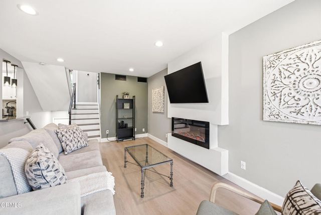 1428 Ramona Drive, Newbury Park, CA 91320