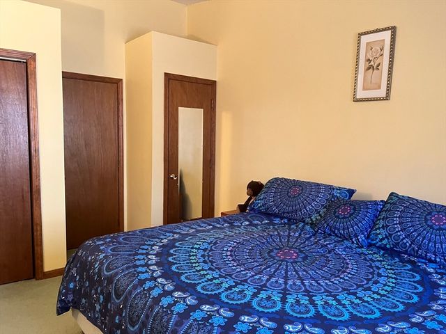 51 Londonderry Rd 51, Grafton, MA 01519