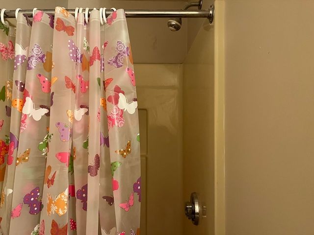 51 Londonderry Rd 51, Grafton, MA 01519