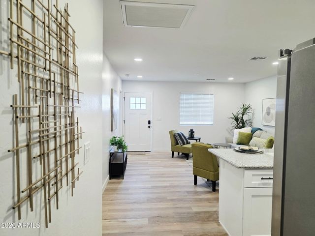 1833 W Hadley Street, Phoenix, AZ 85007