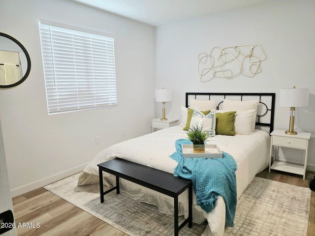 1833 W Hadley Street, Phoenix, AZ 85007