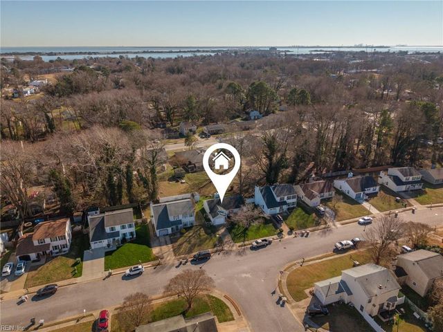 814 Old Point AVE, Hampton, VA 23663