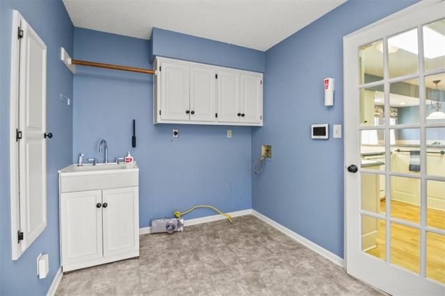 1702 S Pollard Avenue, Independence, MO 64055