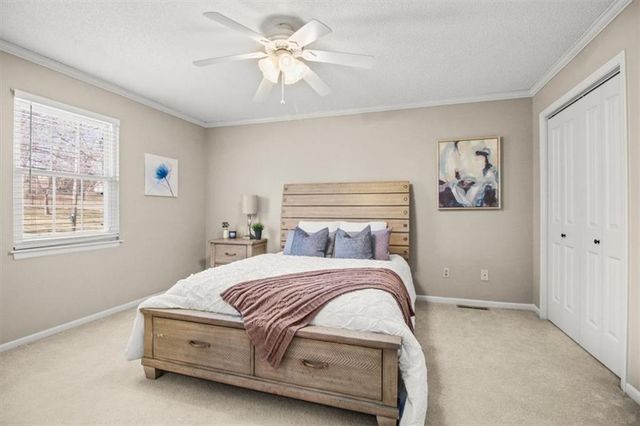 1702 S Pollard Avenue, Independence, MO 64055