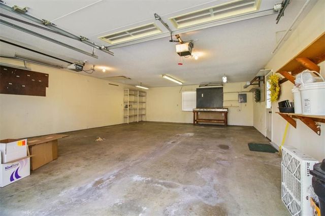 1702 S Pollard Avenue, Independence, MO 64055