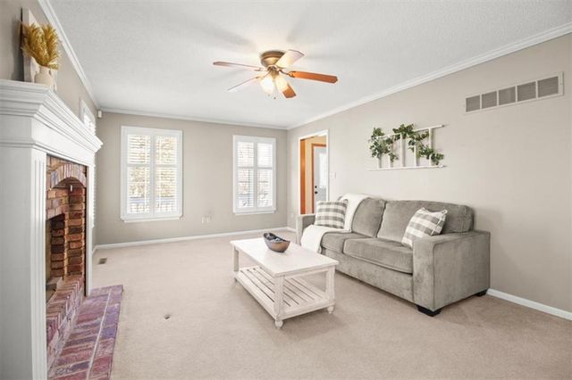 1702 S Pollard Avenue, Independence, MO 64055