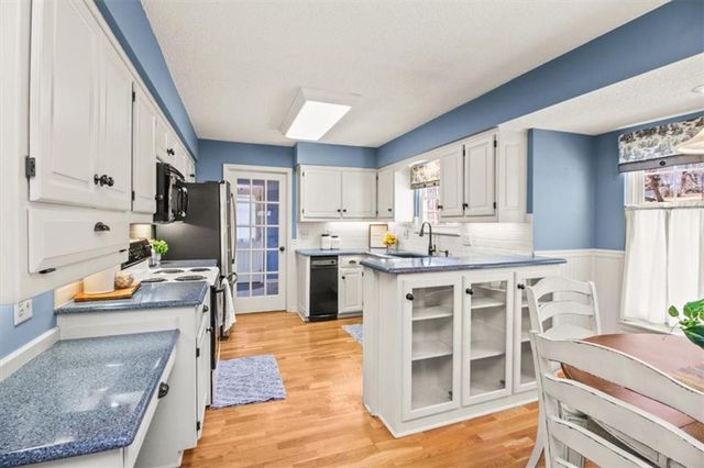 1702 S Pollard Avenue, Independence, MO 64055