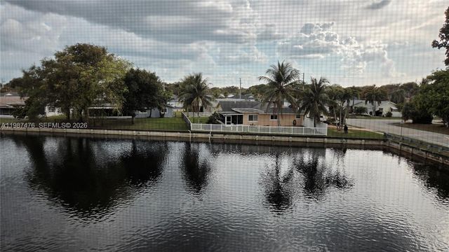 9400 Lime Bay Boulevard 315, Tamarac, FL 33321