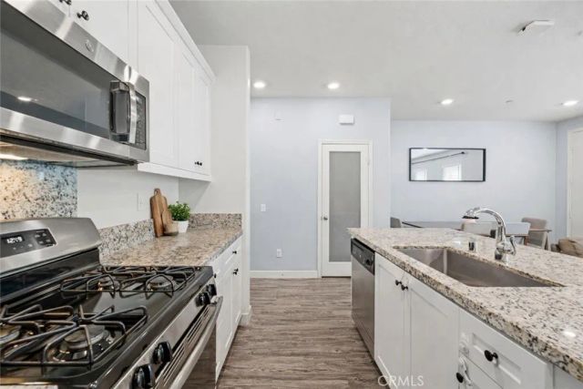 22838 Concord 80, Saugus, CA 91350