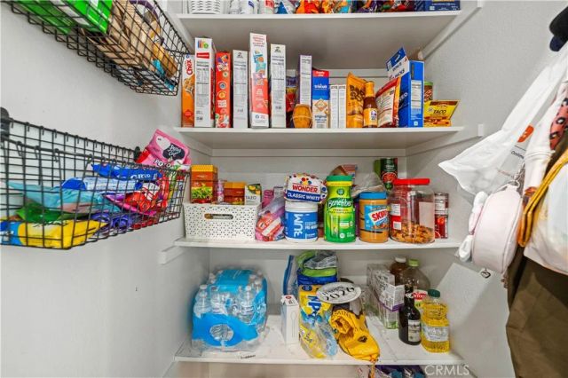 22838 Concord 80, Saugus, CA 91350