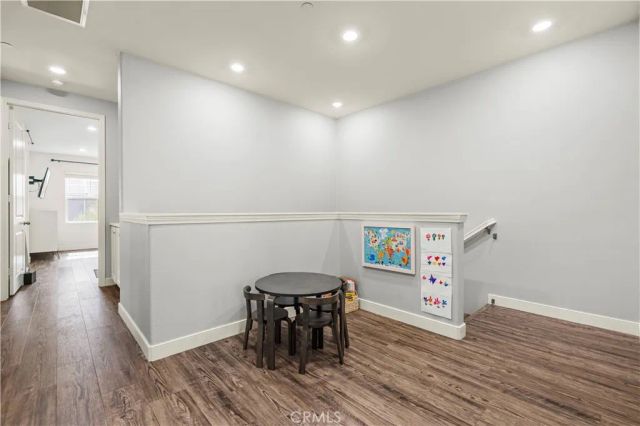 22838 Concord 80, Saugus, CA 91350