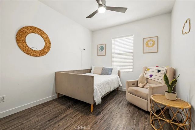 22838 Concord 80, Saugus, CA 91350