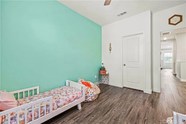 22838 Concord 80, Saugus, CA 91350