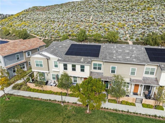 22838 Concord 80, Saugus, CA 91350