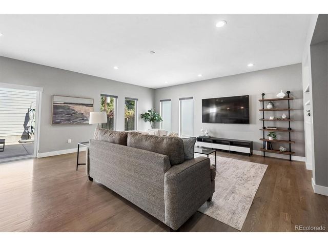 1694 S Madison St, Denver, CO 80210