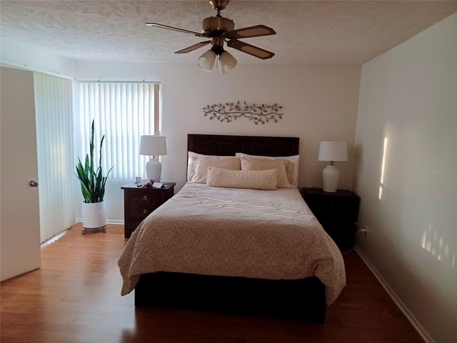 3929 NE 21ST LANE, Ocala, FL 34470