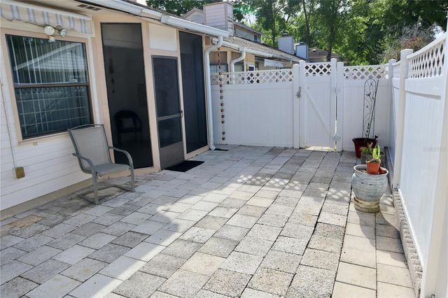 3929 NE 21ST LANE, Ocala, FL 34470