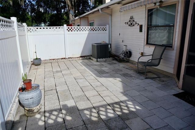 3929 NE 21ST LANE, Ocala, FL 34470