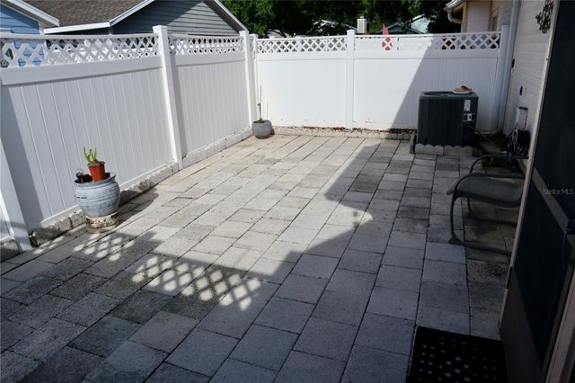 3929 NE 21ST LANE, Ocala, FL 34470