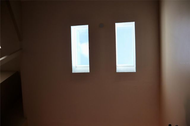 3929 NE 21ST LANE, Ocala, FL 34470