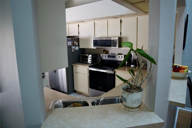 3929 NE 21ST LANE, Ocala, FL 34470