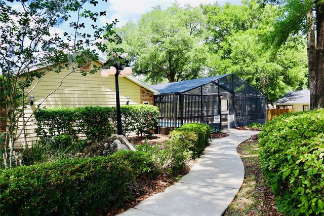 3929 NE 21ST LANE, Ocala, FL 34470