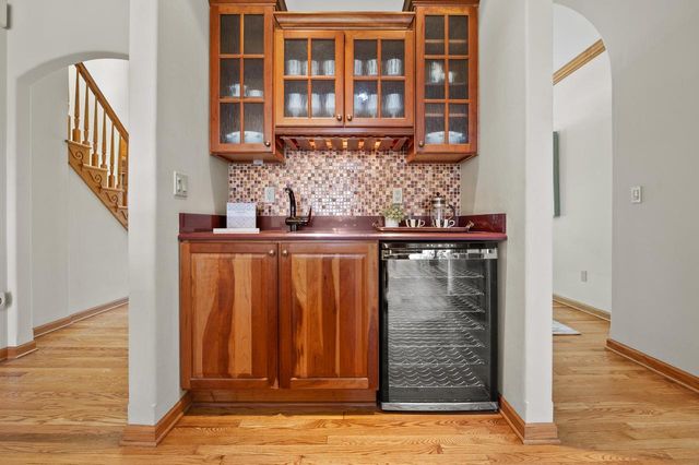 W287N6371 Broadwing COURT, Hartland, WI 53029
