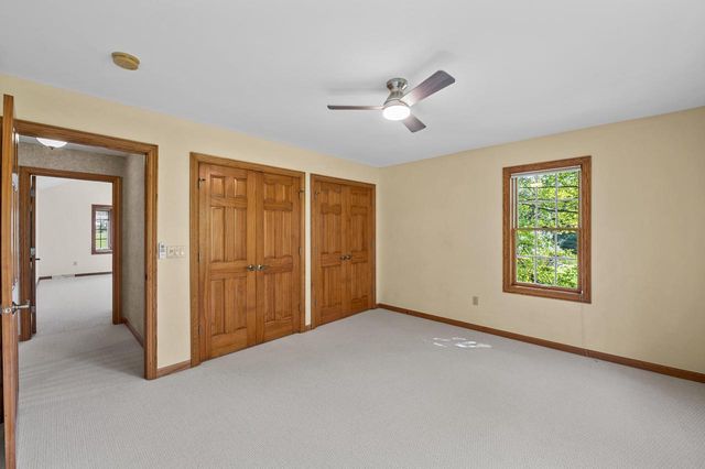 W287N6371 Broadwing COURT, Hartland, WI 53029