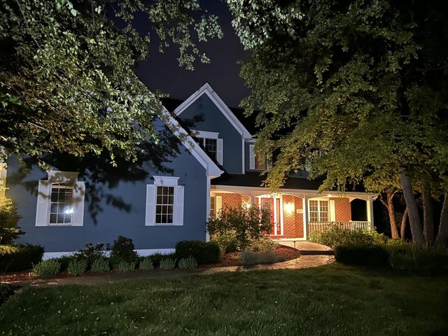 W287N6371 Broadwing COURT, Hartland, WI 53029