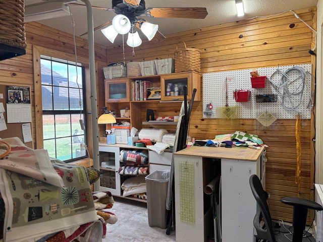 14063 NE Carlson Rd, Elgin, OK 73538